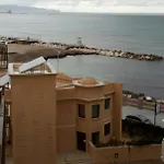 Bed & Breakfast Mariupol 4*