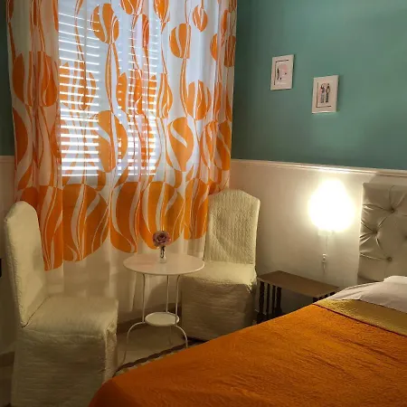 Mariupol 住宿加早餐酒店 特拉帕尼