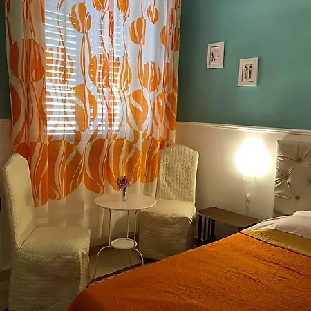 Bed & Breakfast Mariupol 3*